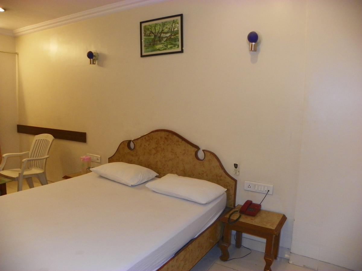 Rajdeep 3* Pune