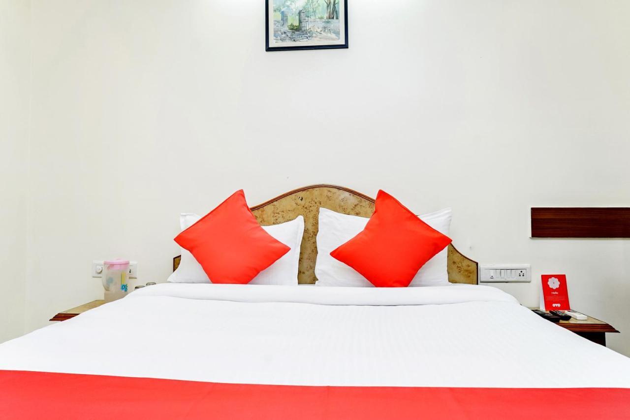 Rajdeep Hotel